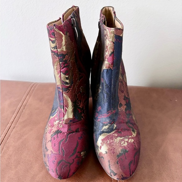 Franco Sarto Olympia Ankle Boots - Picture 2 of 7